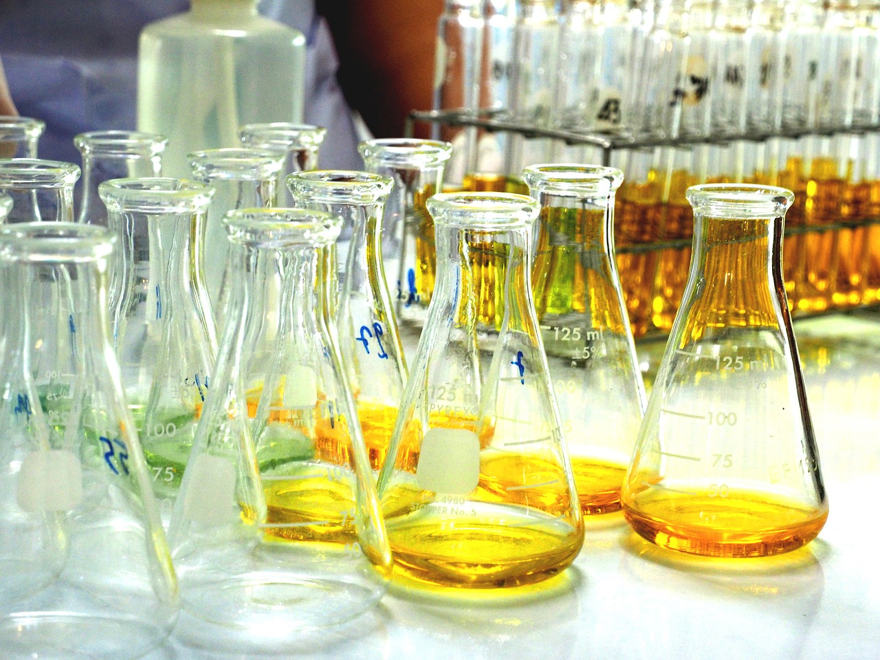 Enhancing Pharmaceutical Operations with GenBioCa’s LIMS Solutions
